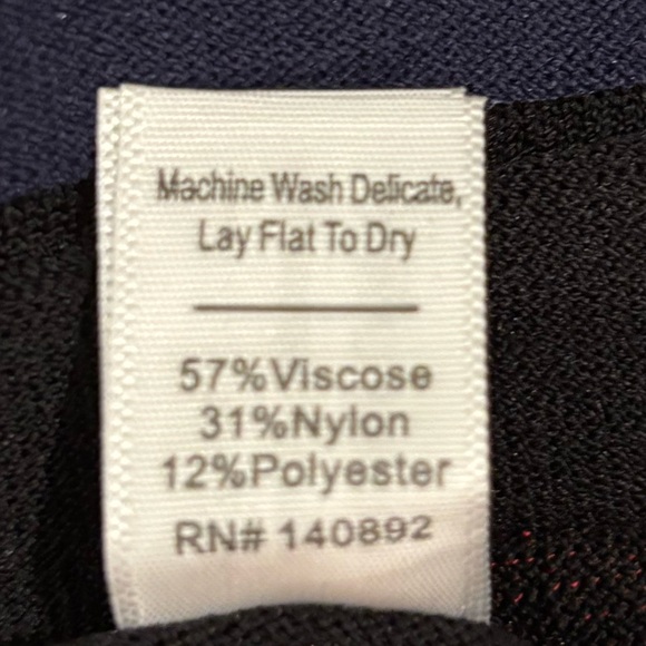 Marine Layer Penny Pleated Midi Dress in Black Rainbow Lurex Women’s Size Medium - Picture 10 of 12